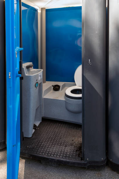 Portable Toilet Options We Offer in East Northport, NY